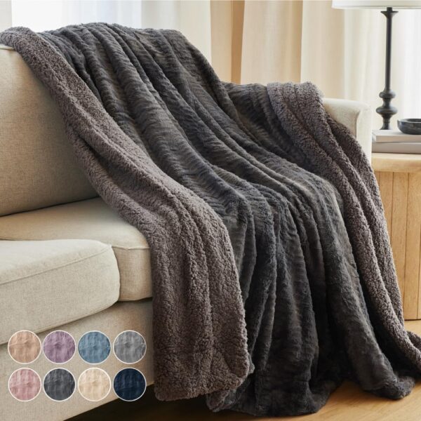 Cozy Warm Throws for Bed
